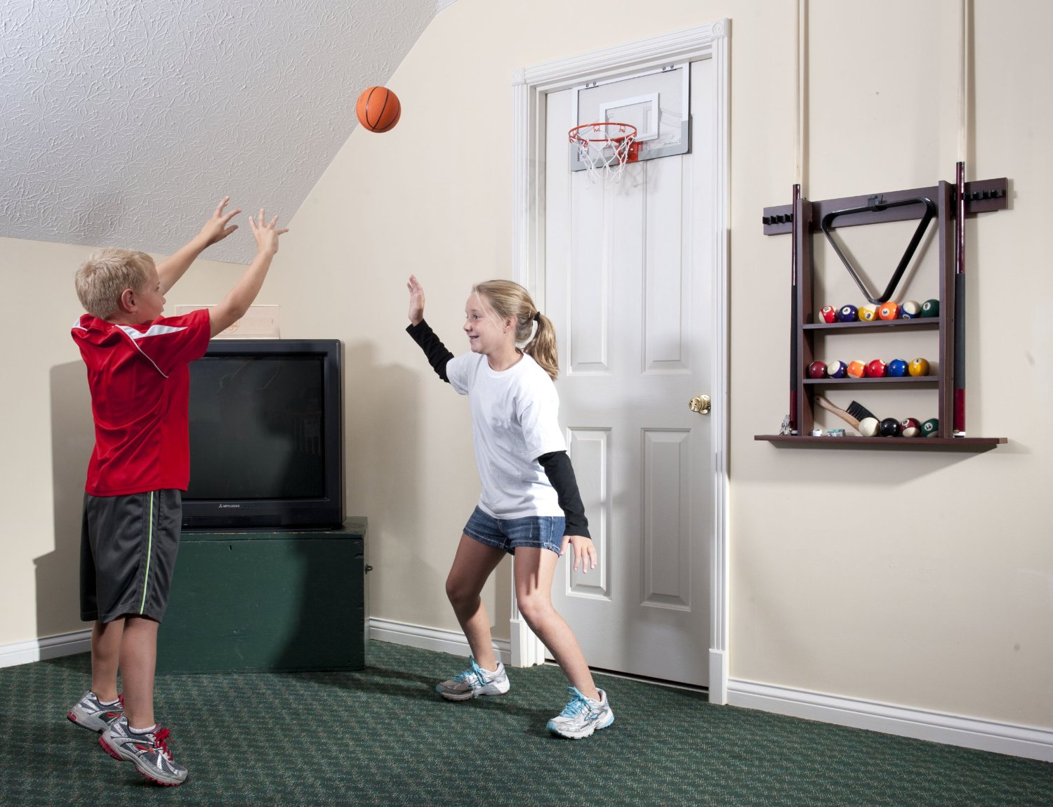 Le mini panier de basket pour passer du bon temps dans votre maison